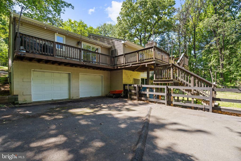 7281 FORREST RD, WARRENTON, Virginia 20187, 5 Bedrooms Bedrooms, ,3 BathroomsBathrooms,Residential,7281 FORREST RD,VAFQ2022036 MLS # VAFQ2022036