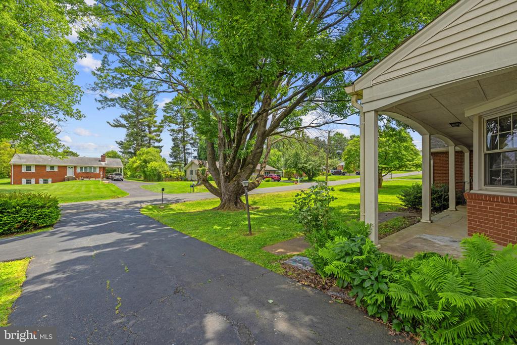 312 NORFOLK DR, WARRENTON, Virginia 20186, 3 Bedrooms Bedrooms, ,2 BathroomsBathrooms,Residential,312 NORFOLK DR,VAFQ2022058 MLS # VAFQ2022058