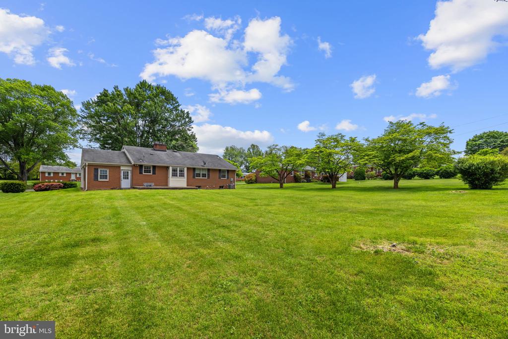 312 NORFOLK DR, WARRENTON, Virginia 20186, 3 Bedrooms Bedrooms, ,2 BathroomsBathrooms,Residential,312 NORFOLK DR,VAFQ2022058 MLS # VAFQ2022058