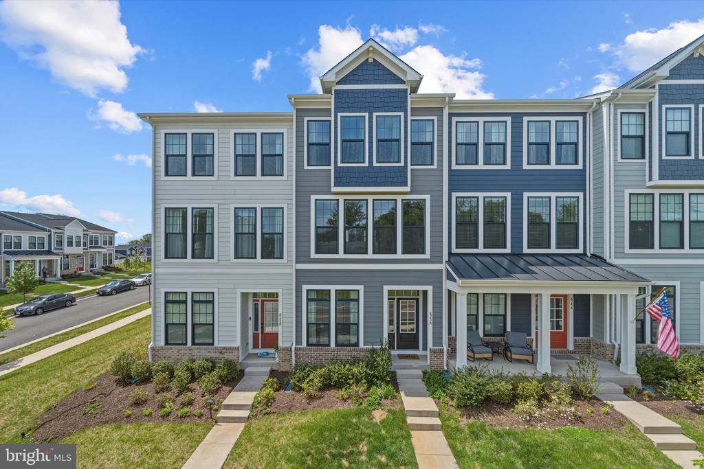 4256 FROST ST, MARSHALL, Virginia 20115, 4 Bedrooms Bedrooms, ,3 BathroomsBathrooms,Residential,4256 FROST ST,VAFQ2022074 MLS # VAFQ2022074
