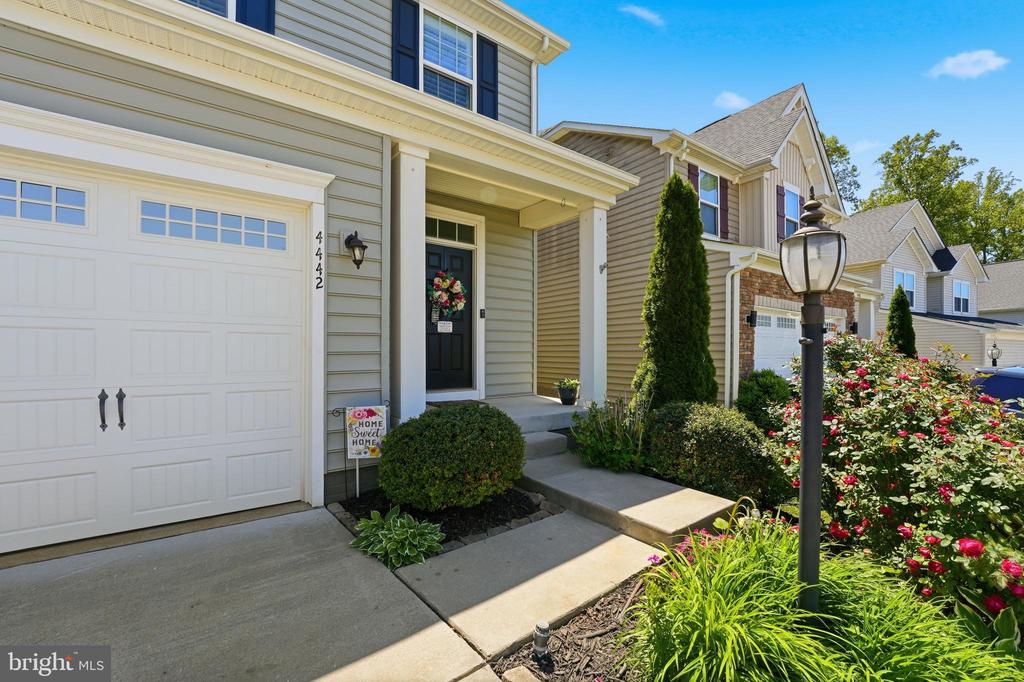 4442 SUNSET DR, CHARLOTTESVILLE, Virginia 22911, 4 Bedrooms Bedrooms, ,2 BathroomsBathrooms,Residential,4442 SUNSET DR,VAAB2001224 MLS # VAAB2001224