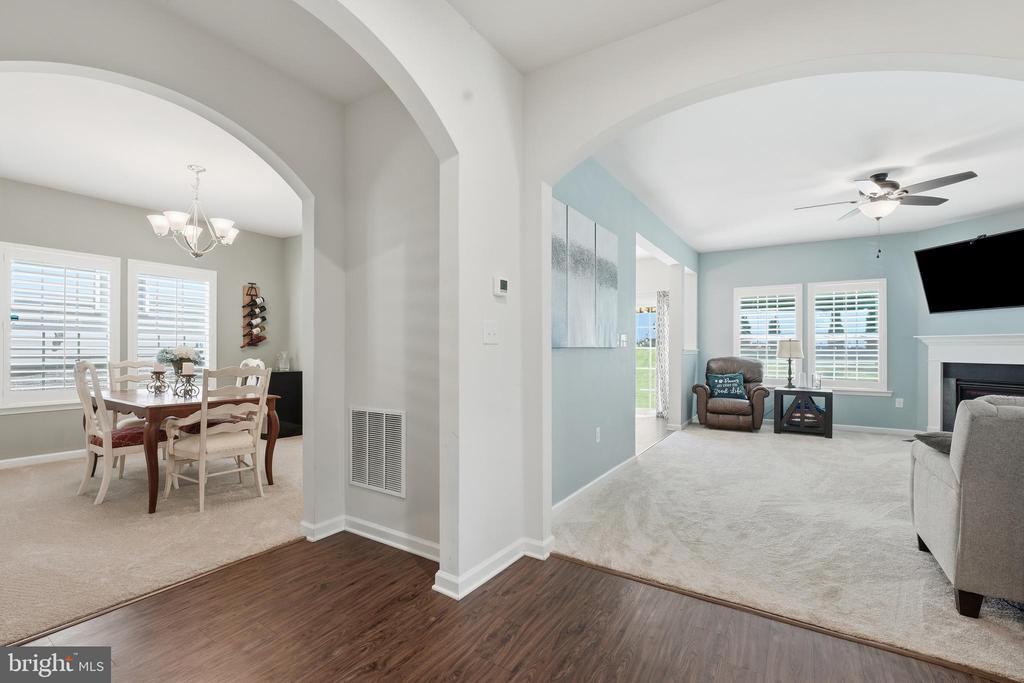 4442 SUNSET DR, CHARLOTTESVILLE, Virginia 22911, 4 Bedrooms Bedrooms, ,2 BathroomsBathrooms,Residential,4442 SUNSET DR,VAAB2001224 MLS # VAAB2001224