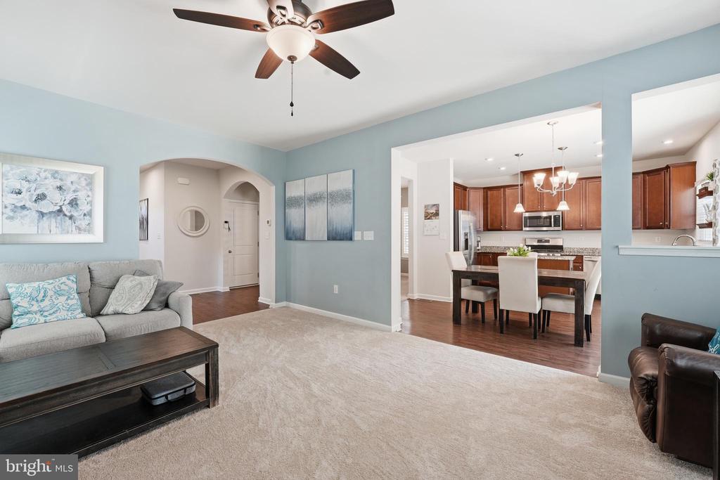 4442 SUNSET DR, CHARLOTTESVILLE, Virginia 22911, 4 Bedrooms Bedrooms, ,2 BathroomsBathrooms,Residential,4442 SUNSET DR,VAAB2001224 MLS # VAAB2001224