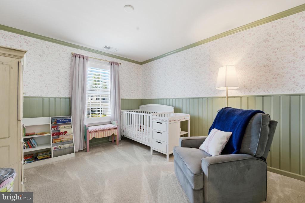 4442 SUNSET DR, CHARLOTTESVILLE, Virginia 22911, 4 Bedrooms Bedrooms, ,2 BathroomsBathrooms,Residential,4442 SUNSET DR,VAAB2001224 MLS # VAAB2001224