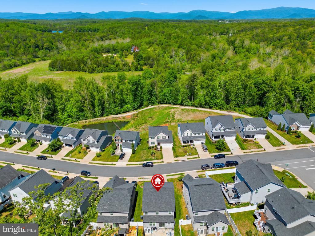 4442 SUNSET DR, CHARLOTTESVILLE, Virginia 22911, 4 Bedrooms Bedrooms, ,2 BathroomsBathrooms,Residential,4442 SUNSET DR,VAAB2001224 MLS # VAAB2001224