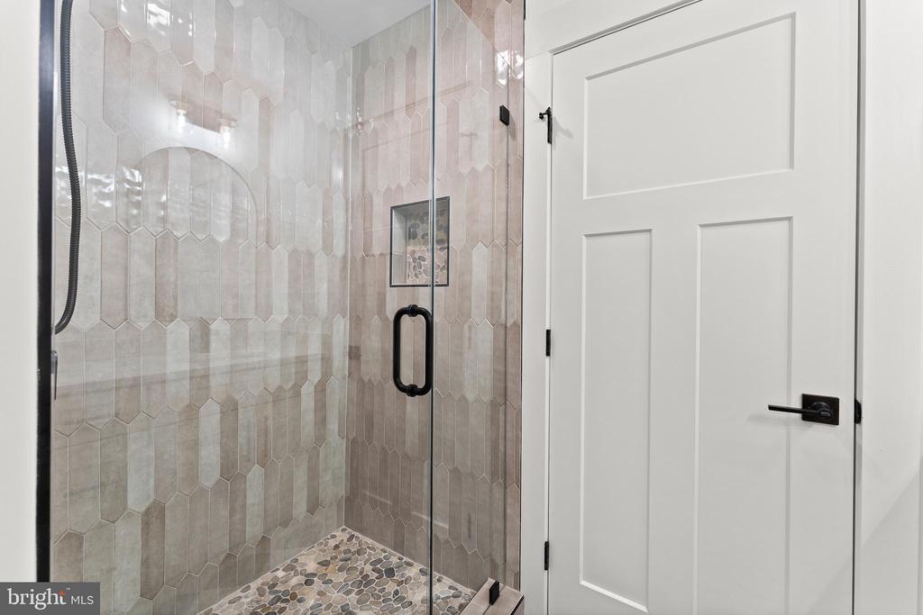 26416 ISABELLE DR, ORANGE, Virginia 22960, 5 Bedrooms Bedrooms, ,3 BathroomsBathrooms,Residential,26416 ISABELLE DR,VAOR2014186 MLS # VAOR2014186