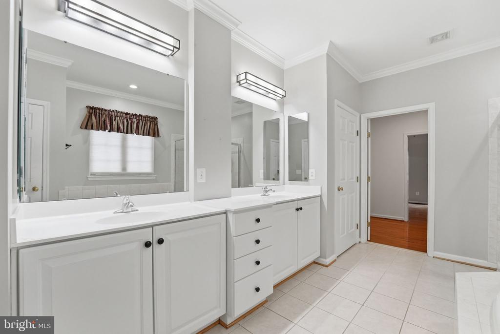 2020 GOLF DR, CULPEPER, Virginia 22701, 3 Bedrooms Bedrooms, ,2 BathroomsBathrooms,Residential,COUNTRY CLUB ESTATES,2020 GOLF DR,VACU2013654 MLS # VACU2013654