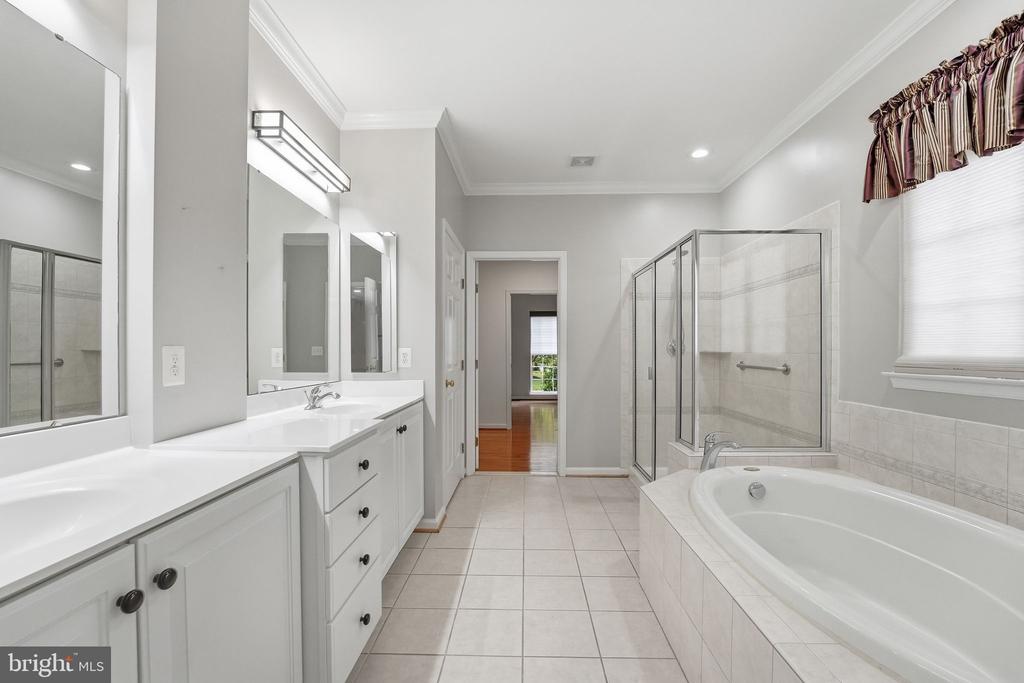 2020 GOLF DR, CULPEPER, Virginia 22701, 3 Bedrooms Bedrooms, ,2 BathroomsBathrooms,Residential,COUNTRY CLUB ESTATES,2020 GOLF DR,VACU2013654 MLS # VACU2013654