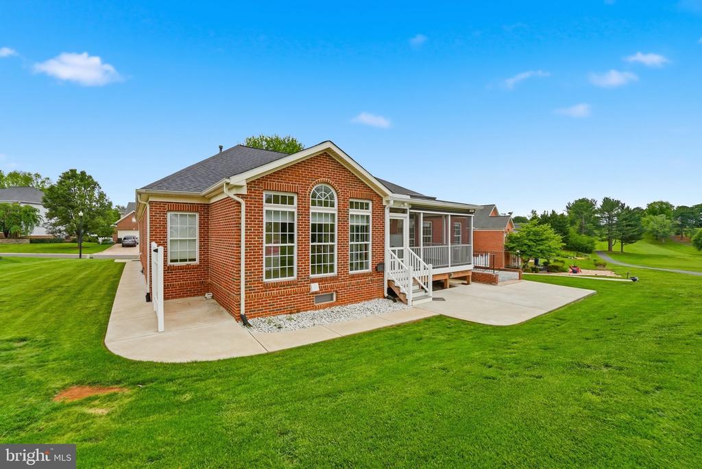 2020 GOLF DR, CULPEPER, Virginia 22701, 3 Bedrooms Bedrooms, ,2 BathroomsBathrooms,Residential,COUNTRY CLUB ESTATES,2020 GOLF DR,VACU2013654 MLS # VACU2013654