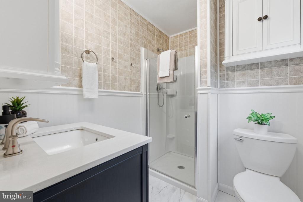 7338 STUART CIR, WARRENTON, Virginia 20187, 3 Bedrooms Bedrooms, ,2 BathroomsBathrooms,Residential,7338 STUART CIR,VAFQ2021248 MLS # VAFQ2021248