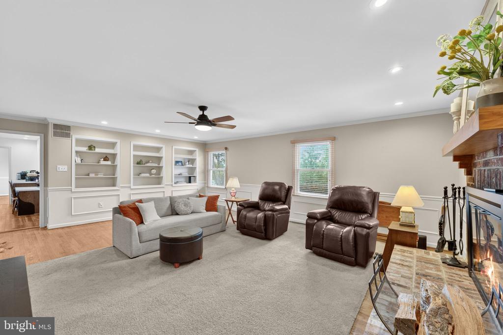 7933 COOKS CT, WARRENTON, Virginia 20186, 3 Bedrooms Bedrooms, ,2 BathroomsBathrooms,Residential,7933 COOKS CT,VAFQ2021946 MLS # VAFQ2021946