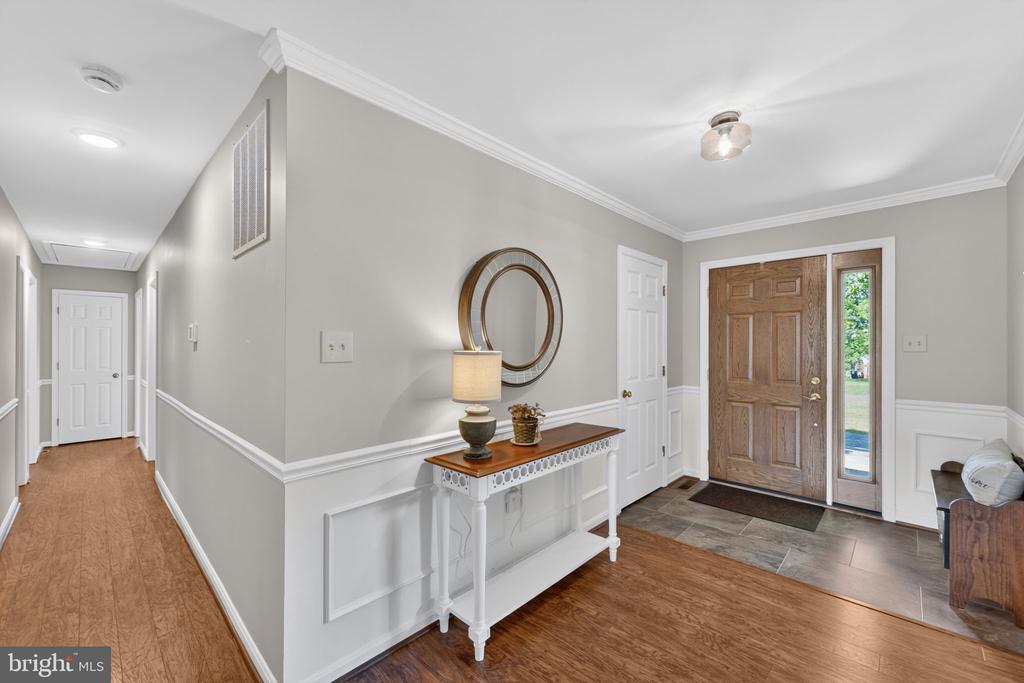 7933 COOKS CT, WARRENTON, Virginia 20186, 3 Bedrooms Bedrooms, ,2 BathroomsBathrooms,Residential,7933 COOKS CT,VAFQ2021946 MLS # VAFQ2021946