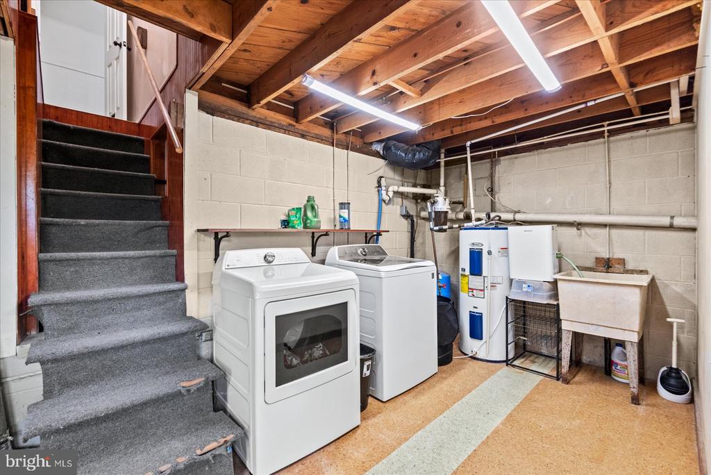 679 RESETTLEMENT, MADISON, Virginia 22727, 3 Bedrooms Bedrooms, ,1 BathroomBathrooms,Residential,679 RESETTLEMENT,VAMA2002736 MLS # VAMA2002736