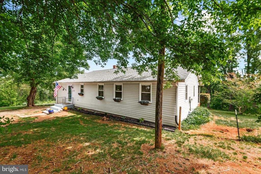 679 RESETTLEMENT, MADISON, Virginia 22727, 3 Bedrooms Bedrooms, ,1 BathroomBathrooms,Residential,679 RESETTLEMENT,VAMA2002736 MLS # VAMA2002736