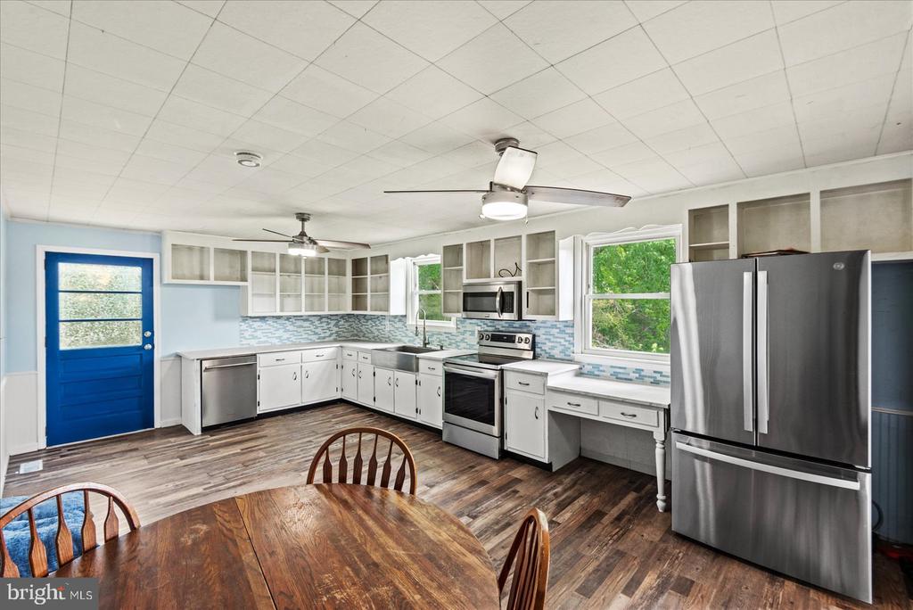 679 RESETTLEMENT, MADISON, Virginia 22727, 3 Bedrooms Bedrooms, ,1 BathroomBathrooms,Residential,679 RESETTLEMENT,VAMA2002736 MLS # VAMA2002736