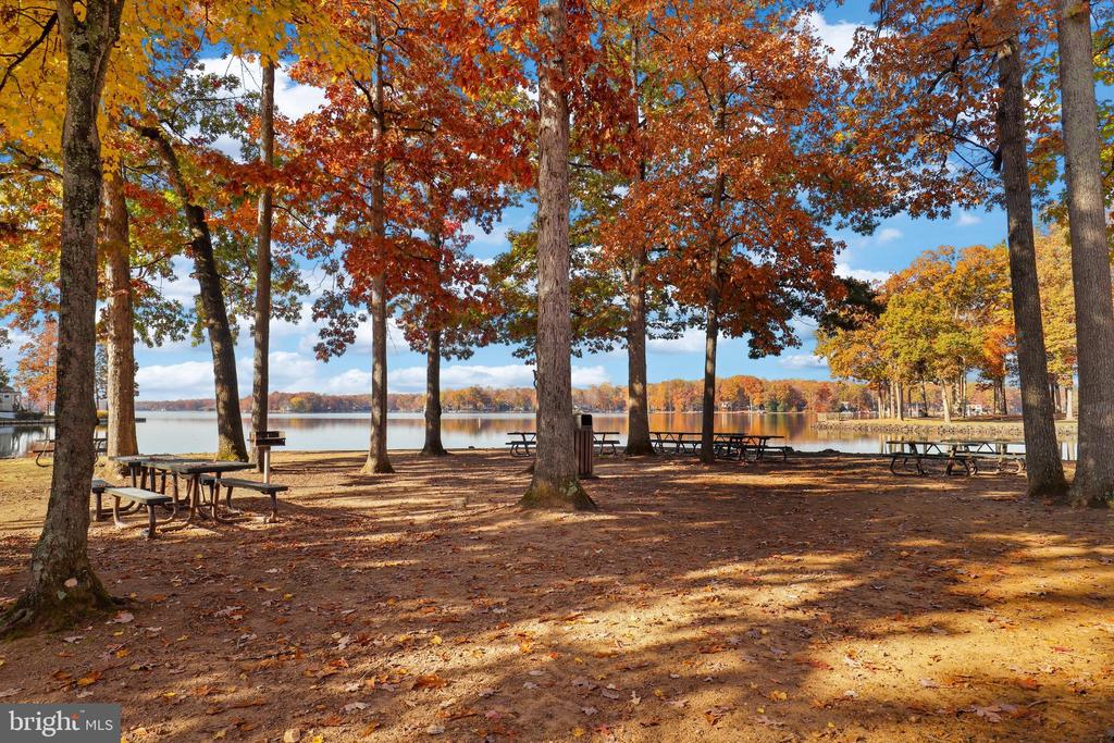 2602 LAKEVIEW PKWY, LOCUST GROVE, Virginia 22508, 3 Bedrooms Bedrooms, ,3 BathroomsBathrooms,Residential,2602 LAKEVIEW PKWY,VAOR2014028 MLS # VAOR2014028