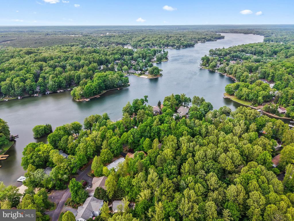 2602 LAKEVIEW PKWY, LOCUST GROVE, Virginia 22508, 3 Bedrooms Bedrooms, ,3 BathroomsBathrooms,Residential,2602 LAKEVIEW PKWY,VAOR2014028 MLS # VAOR2014028