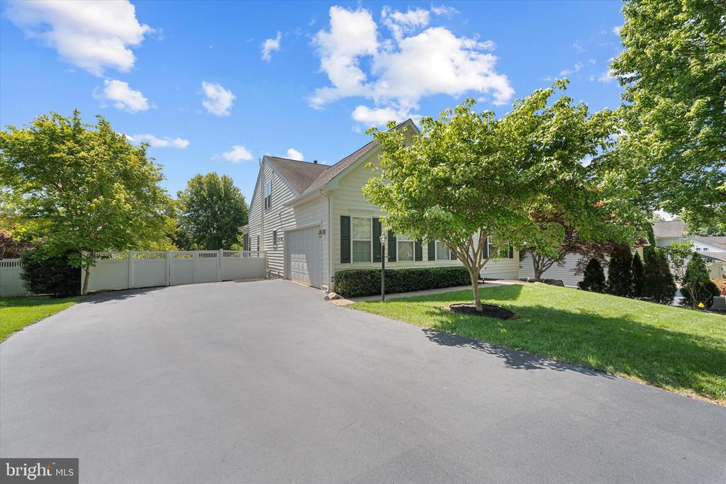 369 CANNON WAY, WARRENTON, Virginia 20186, 5 Bedrooms Bedrooms, ,4 BathroomsBathrooms,Residential,369 CANNON WAY,VAFQ2021886 MLS # VAFQ2021886