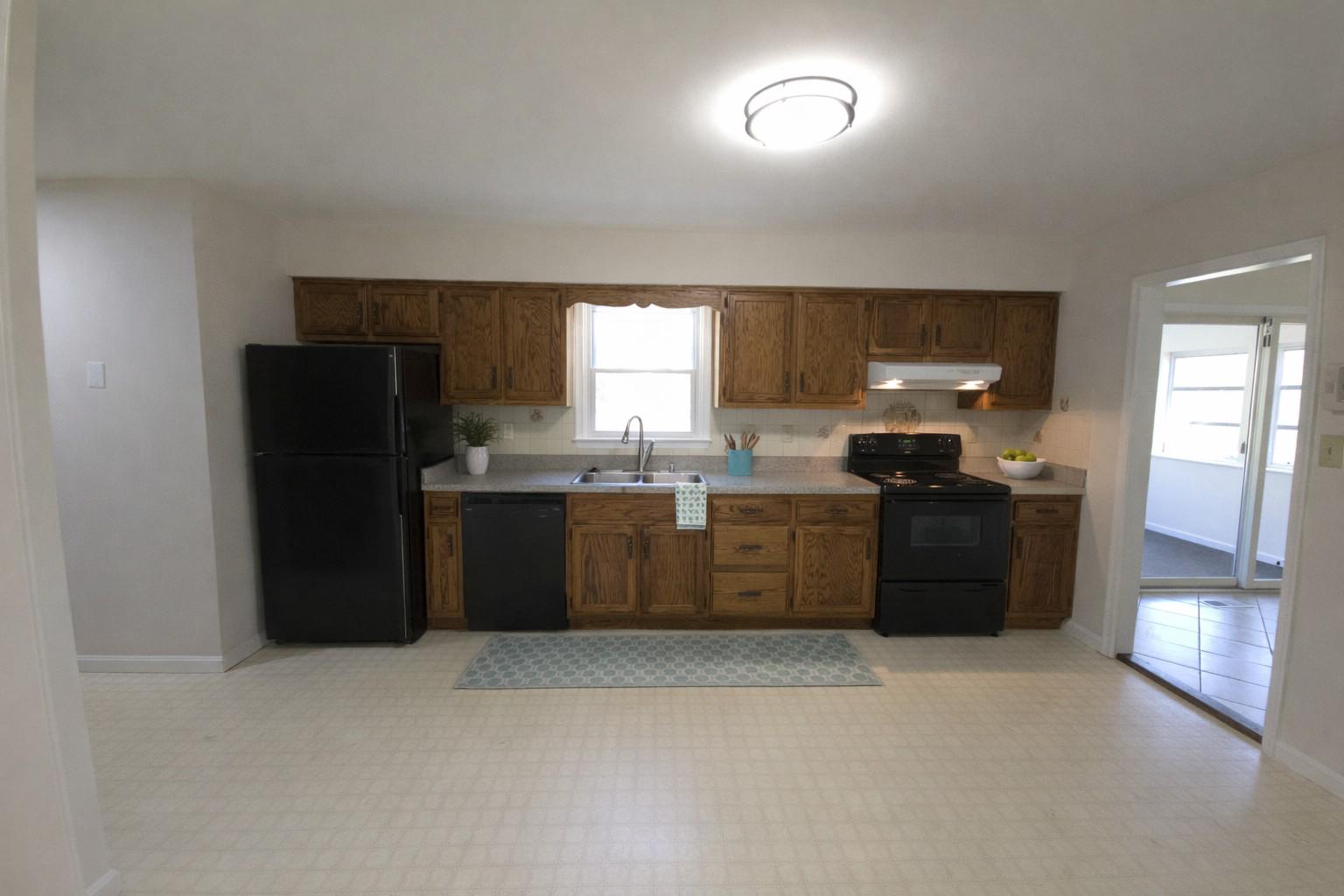 5072 LAVELLE DR, FREDERICKSBURG, Virginia 22407, 5 Bedrooms Bedrooms, ,2 BathroomsBathrooms,Residential,5072 LAVELLE DR,VASP2041780 MLS # VASP2041780