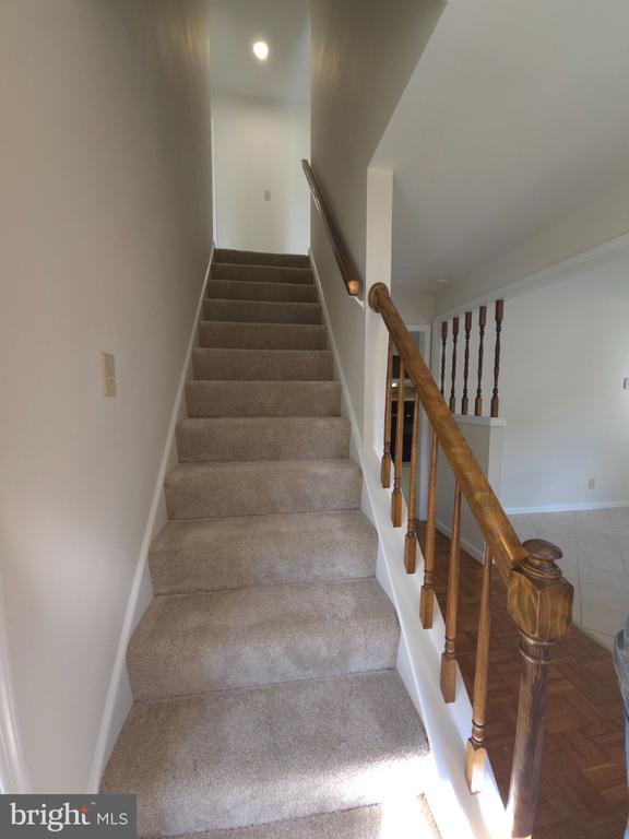 5072 LAVELLE DR, FREDERICKSBURG, Virginia 22407, 5 Bedrooms Bedrooms, ,2 BathroomsBathrooms,Residential,5072 LAVELLE DR,VASP2041780 MLS # VASP2041780