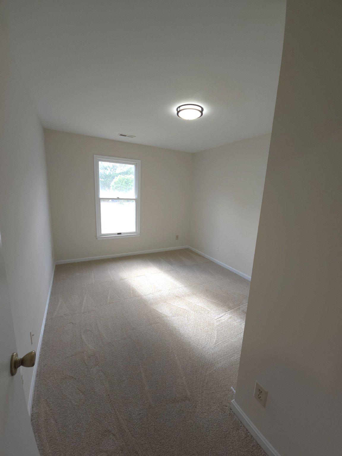 5072 LAVELLE DR, FREDERICKSBURG, Virginia 22407, 5 Bedrooms Bedrooms, ,2 BathroomsBathrooms,Residential,5072 LAVELLE DR,VASP2041780 MLS # VASP2041780