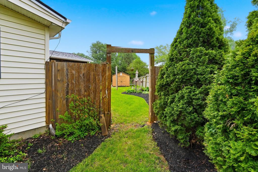 361 DOVER RD, WARRENTON, Virginia 20186, 3 Bedrooms Bedrooms, ,2 BathroomsBathrooms,Residential,361 DOVER RD,VAFQ2021984 MLS # VAFQ2021984