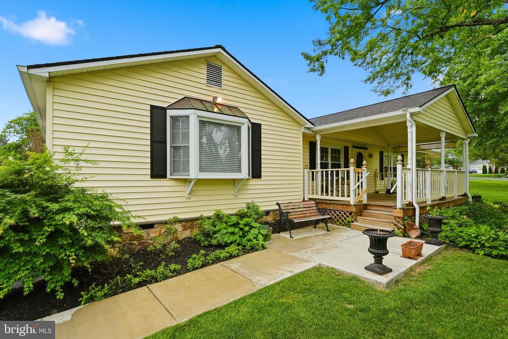 361 DOVER RD, WARRENTON, Virginia 20186, 3 Bedrooms Bedrooms, ,2 BathroomsBathrooms,Residential,361 DOVER RD,VAFQ2021984 MLS # VAFQ2021984