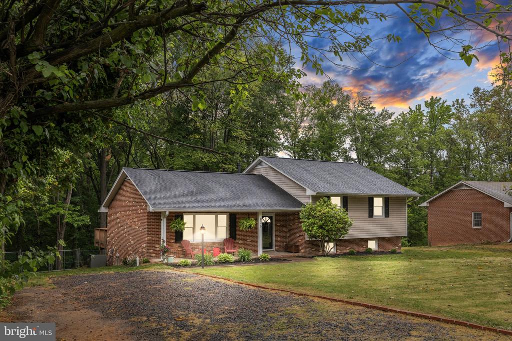 836 CHURCHILL DR, FREDERICKSBURG, Virginia 22407, 4 Bedrooms Bedrooms, ,2 BathroomsBathrooms,Residential,836 CHURCHILL DR,VASP2041664 MLS # VASP2041664