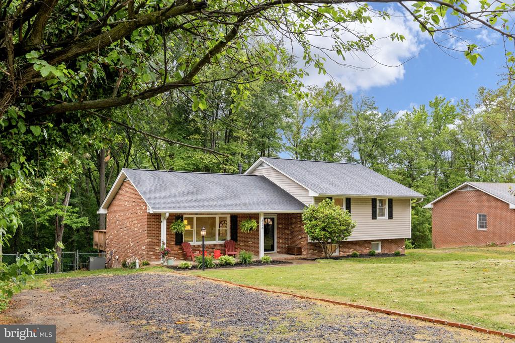 836 CHURCHILL DR, FREDERICKSBURG, Virginia 22407, 4 Bedrooms Bedrooms, ,2 BathroomsBathrooms,Residential,836 CHURCHILL DR,VASP2041664 MLS # VASP2041664