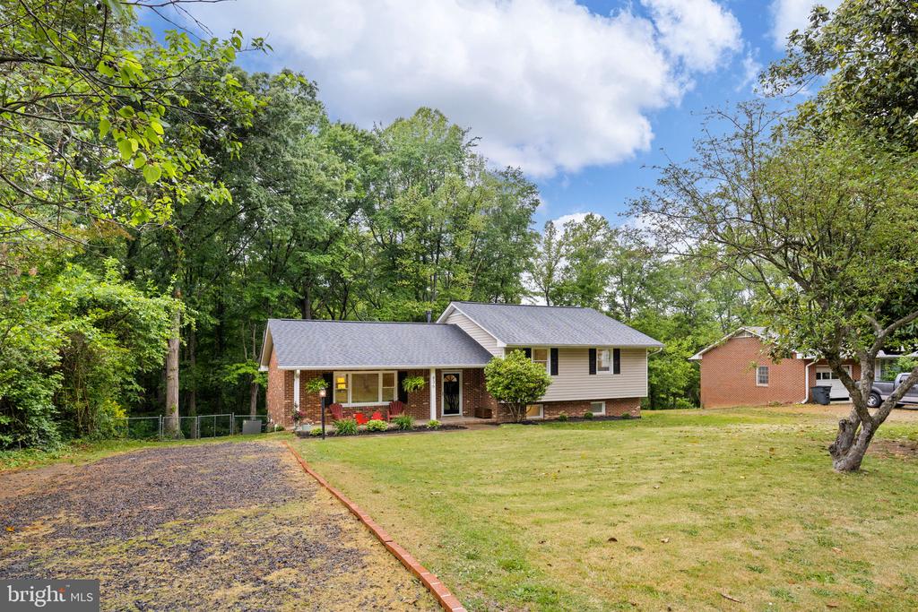 836 CHURCHILL DR, FREDERICKSBURG, Virginia 22407, 4 Bedrooms Bedrooms, ,2 BathroomsBathrooms,Residential,836 CHURCHILL DR,VASP2041664 MLS # VASP2041664