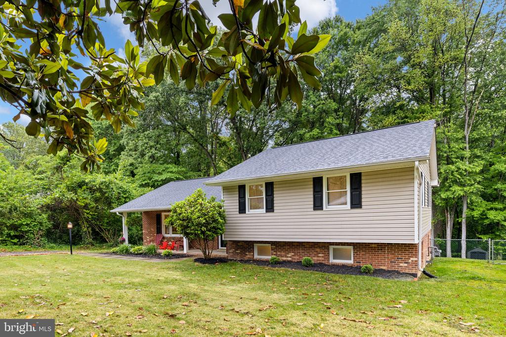 836 CHURCHILL DR, FREDERICKSBURG, Virginia 22407, 4 Bedrooms Bedrooms, ,2 BathroomsBathrooms,Residential,836 CHURCHILL DR,VASP2041664 MLS # VASP2041664