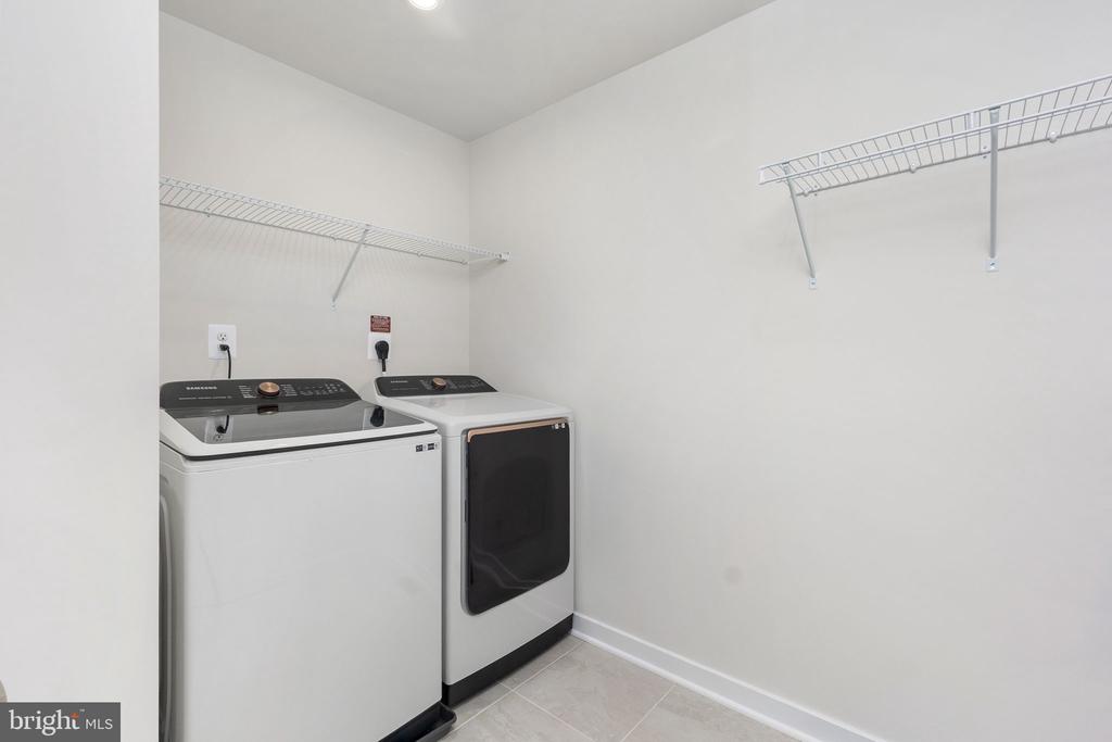 9112 CHAPWITH DR, FREDERICKSBURG, Virginia 22408, 4 Bedrooms Bedrooms, ,3 BathroomsBathrooms,Residential,9112 CHAPWITH DR,VASP2041802 MLS # VASP2041802