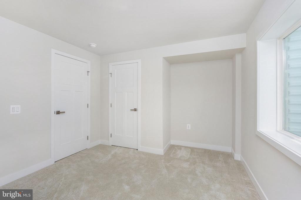 9112 CHAPWITH DR, FREDERICKSBURG, Virginia 22408, 4 Bedrooms Bedrooms, ,3 BathroomsBathrooms,Residential,9112 CHAPWITH DR,VASP2041802 MLS # VASP2041802