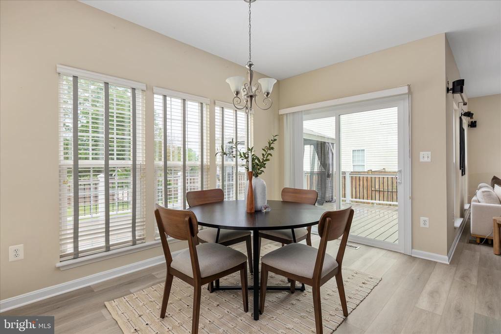 6118 OLIVERA AVE, BEALETON, Virginia 22712, 5 Bedrooms Bedrooms, ,3 BathroomsBathrooms,Residential,6118 OLIVERA AVE,VAFQ2021812 MLS # VAFQ2021812