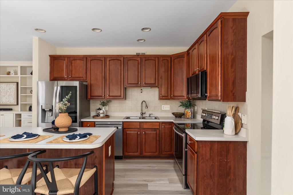 6118 OLIVERA AVE, BEALETON, Virginia 22712, 5 Bedrooms Bedrooms, ,3 BathroomsBathrooms,Residential,6118 OLIVERA AVE,VAFQ2021812 MLS # VAFQ2021812