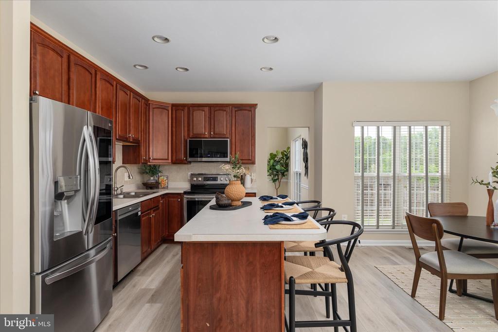 6118 OLIVERA AVE, BEALETON, Virginia 22712, 5 Bedrooms Bedrooms, ,3 BathroomsBathrooms,Residential,6118 OLIVERA AVE,VAFQ2021812 MLS # VAFQ2021812
