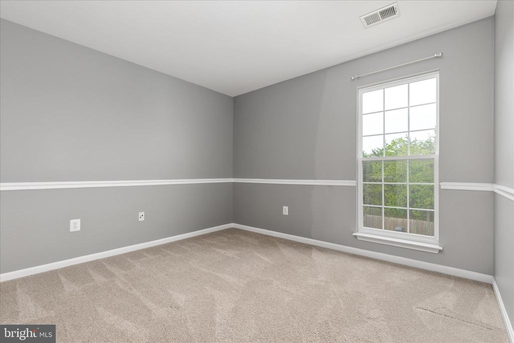 6118 OLIVERA AVE, BEALETON, Virginia 22712, 5 Bedrooms Bedrooms, ,3 BathroomsBathrooms,Residential,6118 OLIVERA AVE,VAFQ2021812 MLS # VAFQ2021812