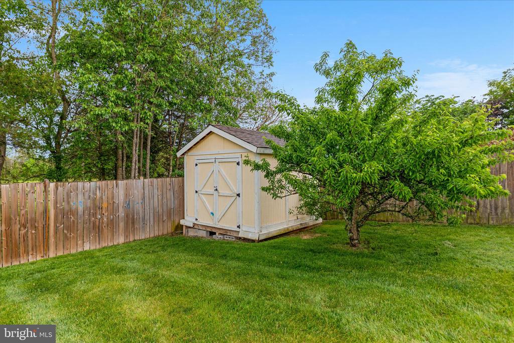 6118 OLIVERA AVE, BEALETON, Virginia 22712, 5 Bedrooms Bedrooms, ,3 BathroomsBathrooms,Residential,6118 OLIVERA AVE,VAFQ2021812 MLS # VAFQ2021812