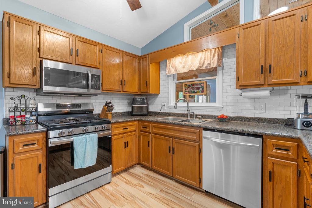 1971 WILDERNESS RD, REVA, Virginia 22735, 3 Bedrooms Bedrooms, ,2 BathroomsBathrooms,Residential,1971 WILDERNESS RD,VAMA2002744 MLS # VAMA2002744