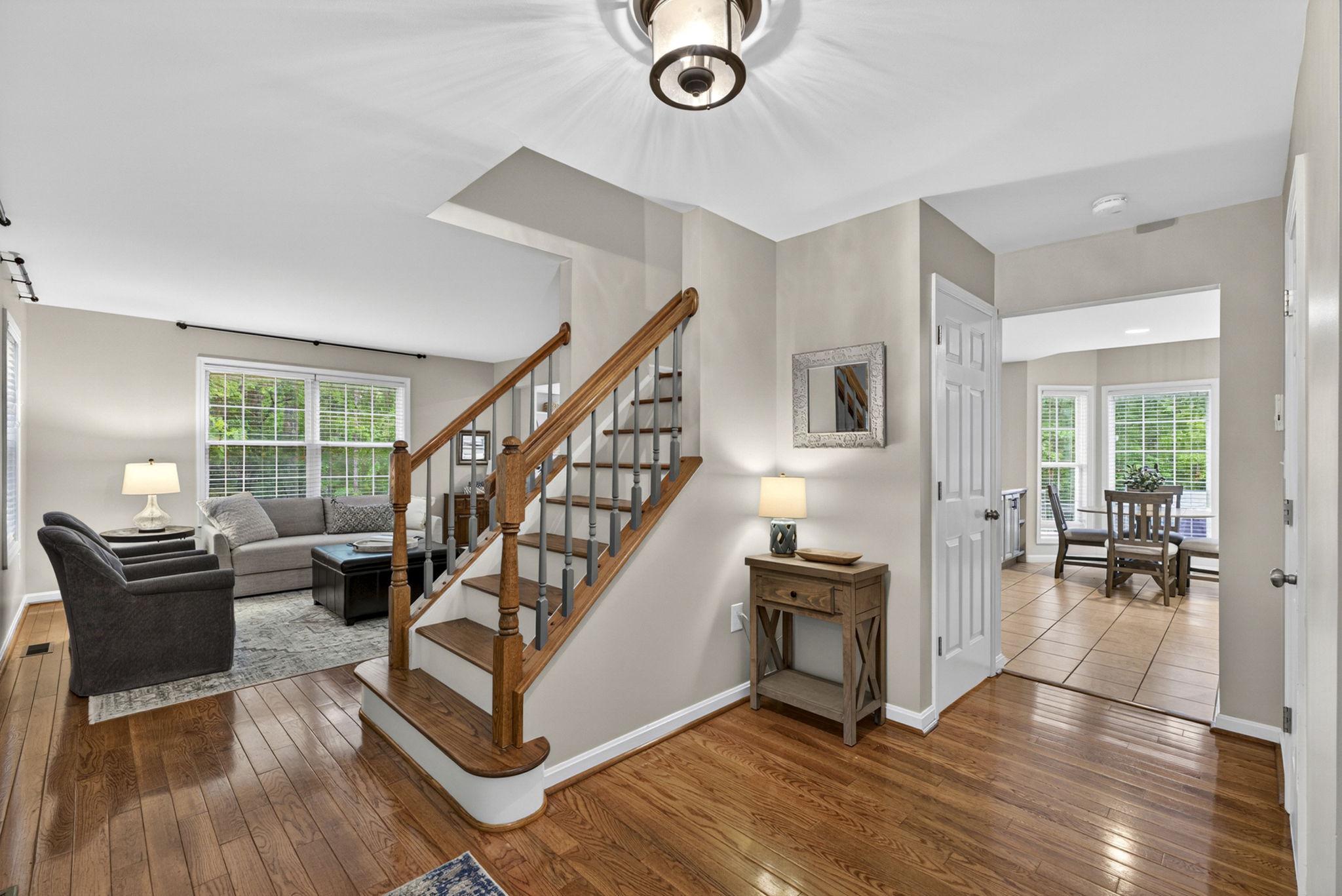 15160 QUAIL RIDGE DR, AMISSVILLE, Virginia 20106, 3 Bedrooms Bedrooms, ,2 BathroomsBathrooms,Residential,15160 QUAIL RIDGE DR,VACU2013600 MLS # VACU2013600