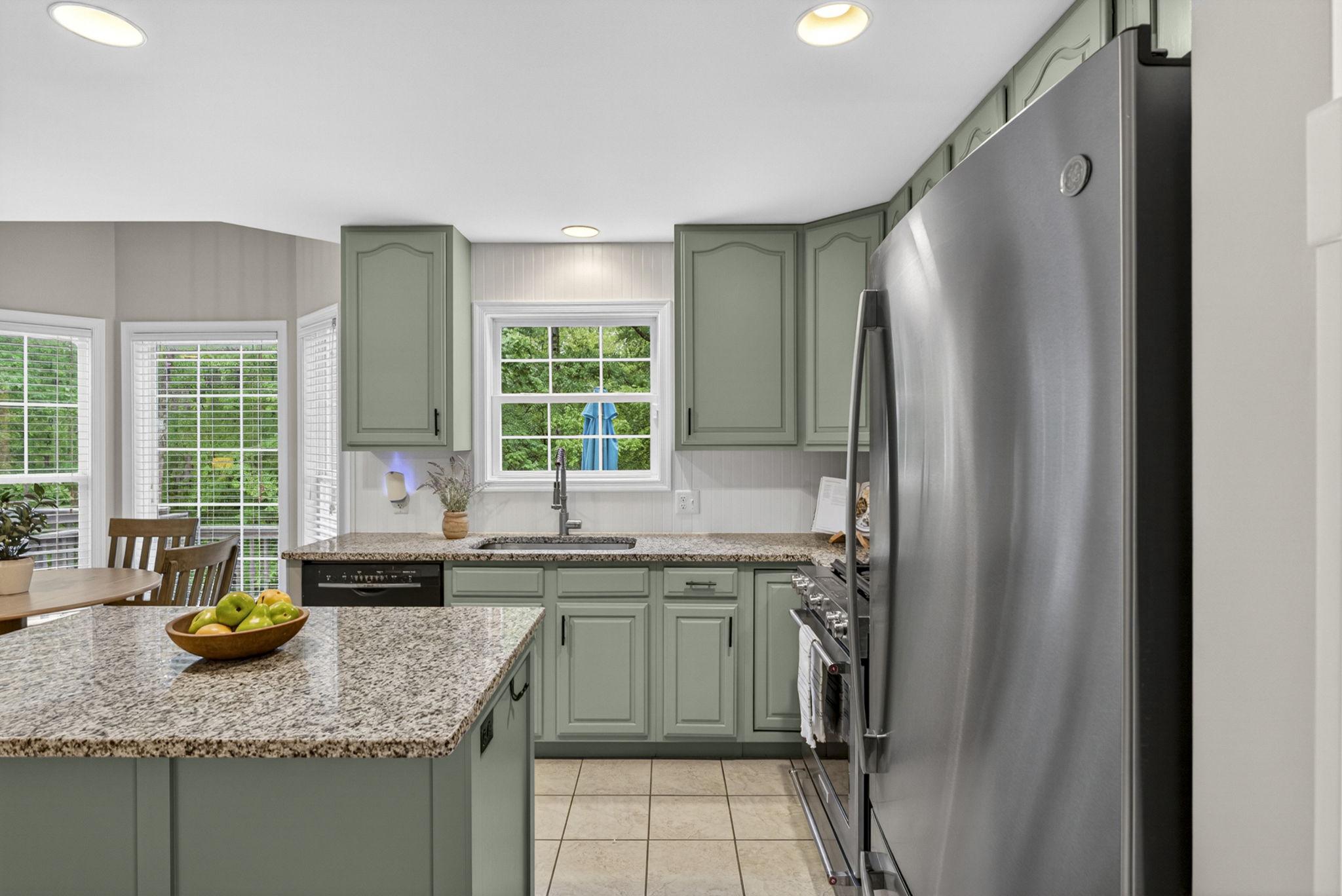 15160 QUAIL RIDGE DR, AMISSVILLE, Virginia 20106, 3 Bedrooms Bedrooms, ,2 BathroomsBathrooms,Residential,15160 QUAIL RIDGE DR,VACU2013600 MLS # VACU2013600