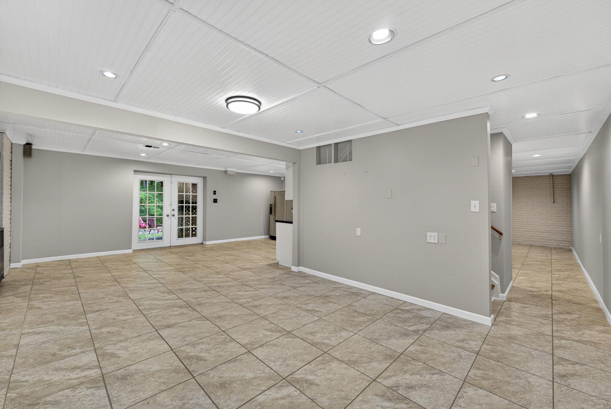15160 QUAIL RIDGE DR, AMISSVILLE, Virginia 20106, 3 Bedrooms Bedrooms, ,2 BathroomsBathrooms,Residential,15160 QUAIL RIDGE DR,VACU2013600 MLS # VACU2013600