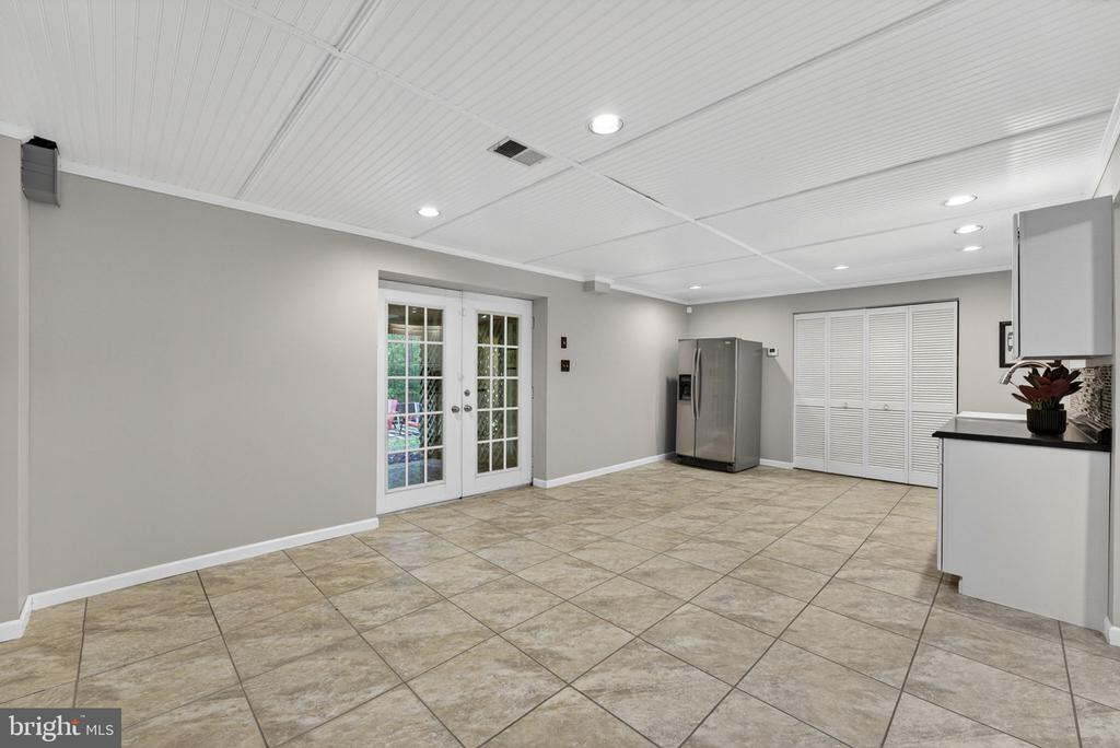 15160 QUAIL RIDGE DR, AMISSVILLE, Virginia 20106, 3 Bedrooms Bedrooms, ,2 BathroomsBathrooms,Residential,15160 QUAIL RIDGE DR,VACU2013600 MLS # VACU2013600