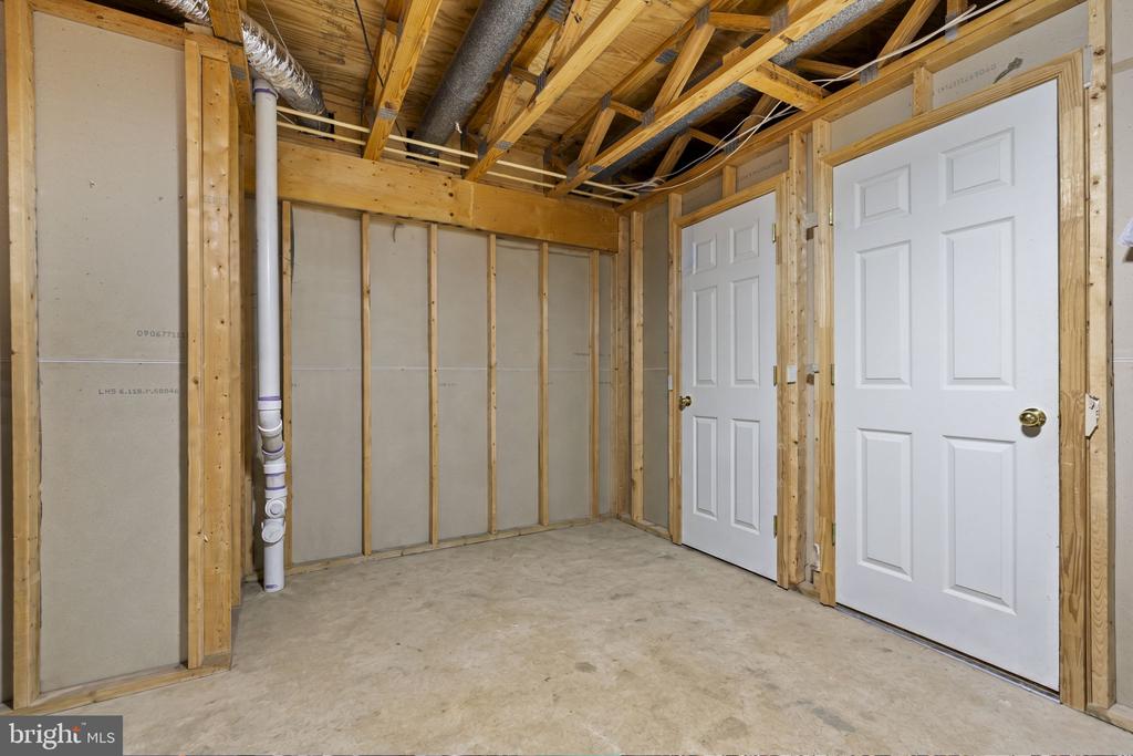 122 DORSET LN, WARRENTON, Virginia 20186, 3 Bedrooms Bedrooms, ,2 BathroomsBathrooms,Residential,122 DORSET LN,VAFQ2022042 MLS # VAFQ2022042