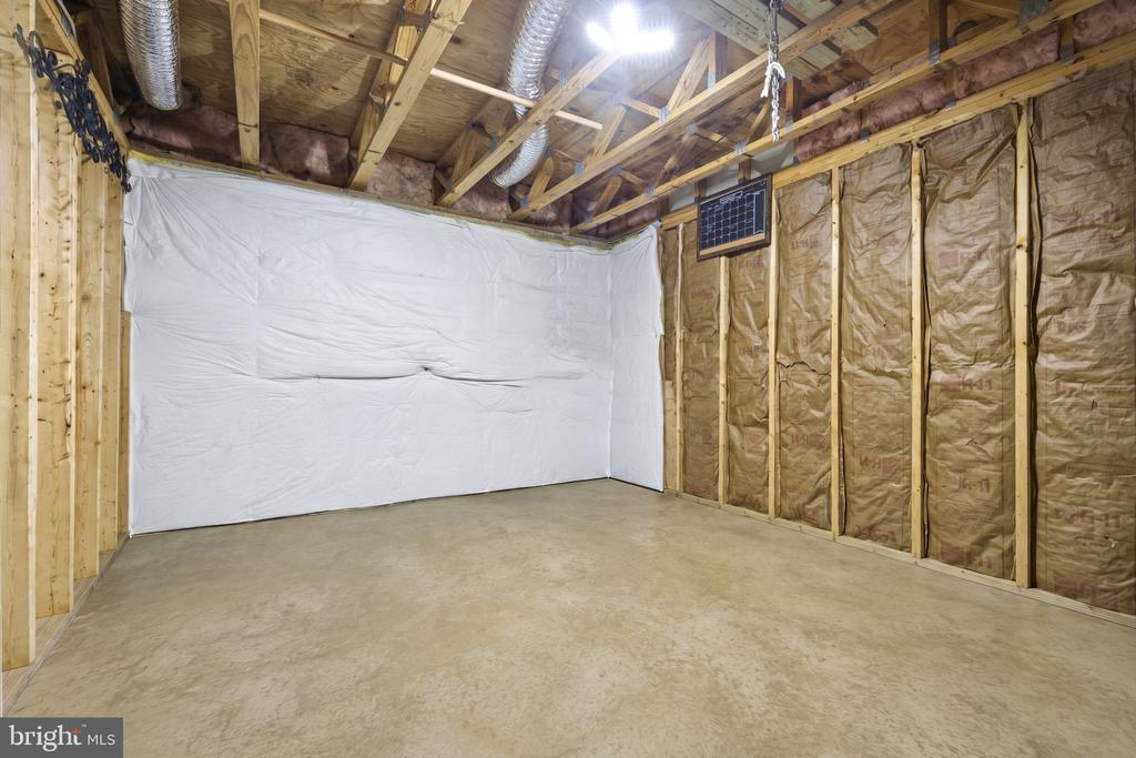 122 DORSET LN, WARRENTON, Virginia 20186, 3 Bedrooms Bedrooms, ,2 BathroomsBathrooms,Residential,122 DORSET LN,VAFQ2022042 MLS # VAFQ2022042