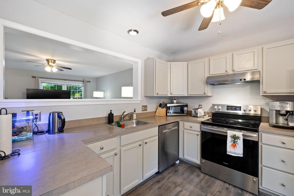 122 DORSET LN, WARRENTON, Virginia 20186, 3 Bedrooms Bedrooms, ,2 BathroomsBathrooms,Residential,122 DORSET LN,VAFQ2022042 MLS # VAFQ2022042