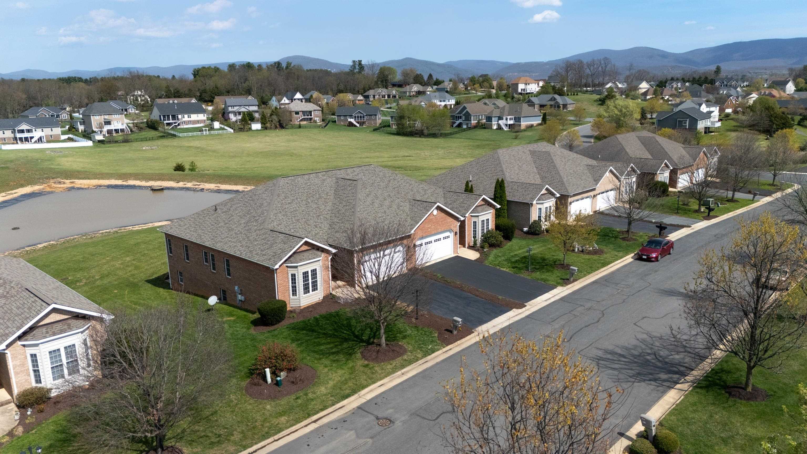 320 PETROS DR, WAYNESBORO, Virginia 22980, 4 Bedrooms Bedrooms, ,2 BathroomsBathrooms,Residential,320 PETROS DR,675442 MLS # 675442