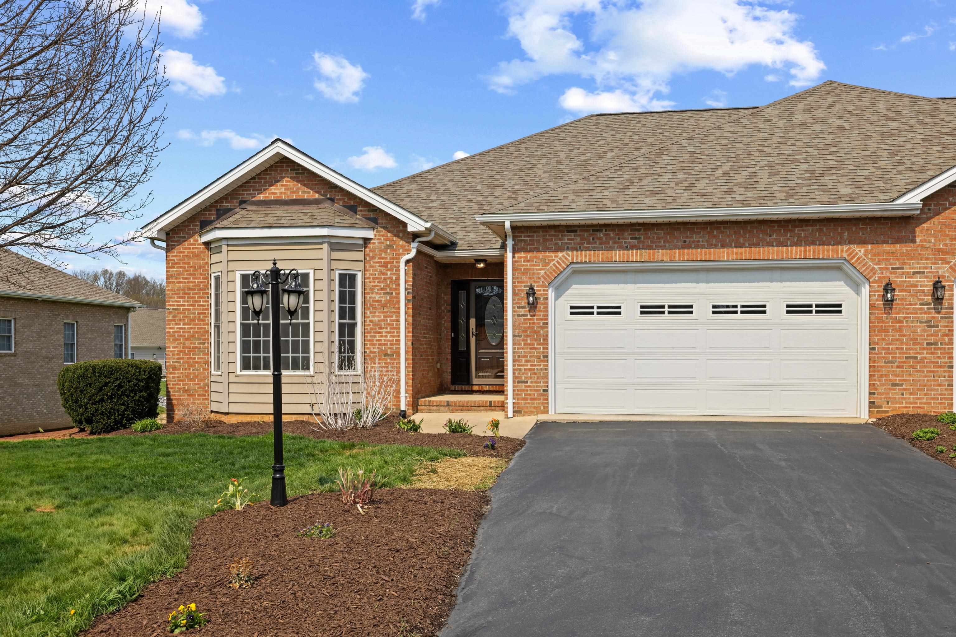 320 PETROS DR, WAYNESBORO, Virginia 22980, 4 Bedrooms Bedrooms, ,2 BathroomsBathrooms,Residential,320 PETROS DR,675442 MLS # 675442