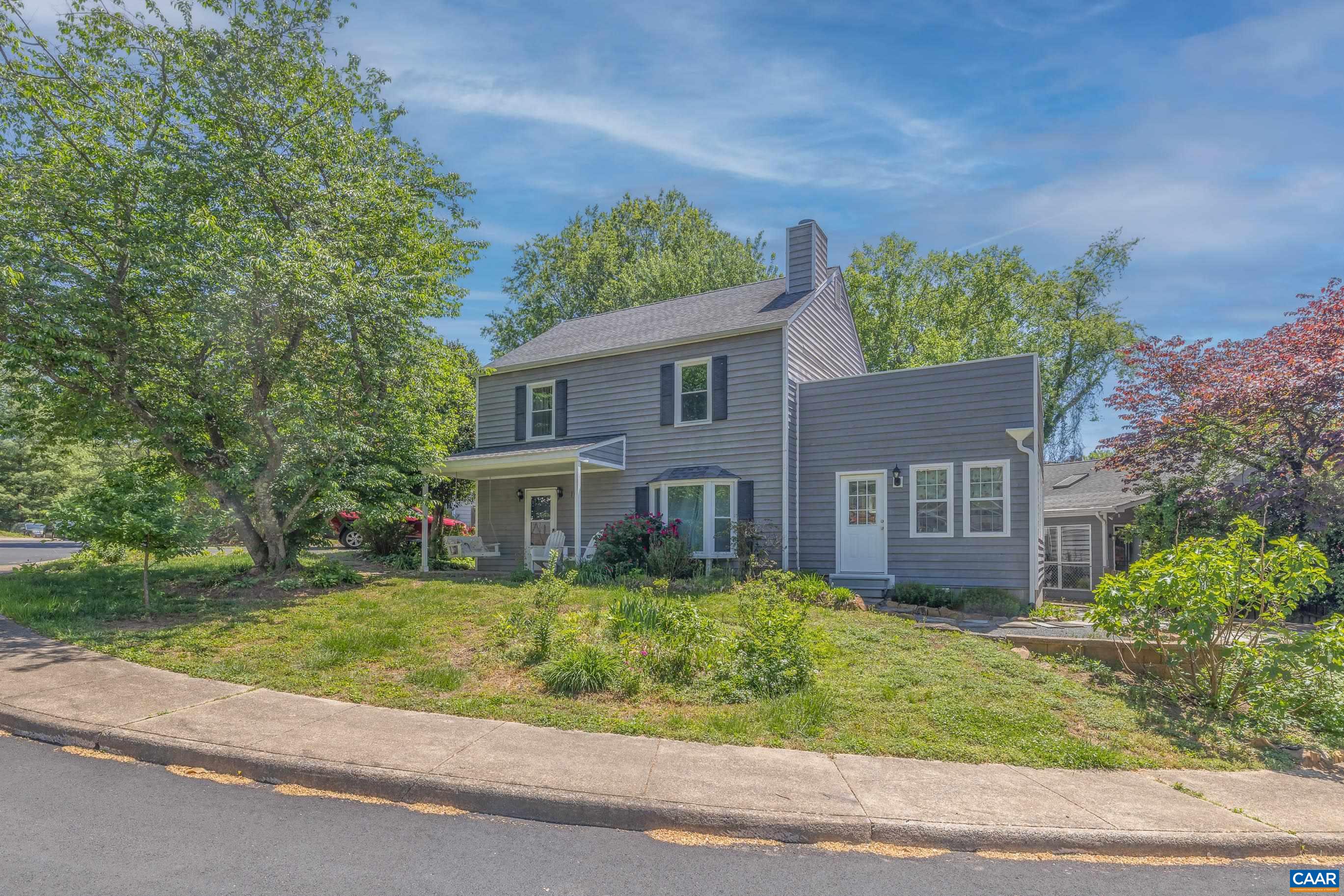 119 WESTWOOD CIR, CHARLOTTESVILLE, Virginia 22903, 3 Bedrooms Bedrooms, ,2 BathroomsBathrooms,Residential,119 WESTWOOD CIR,676883 MLS # 676883