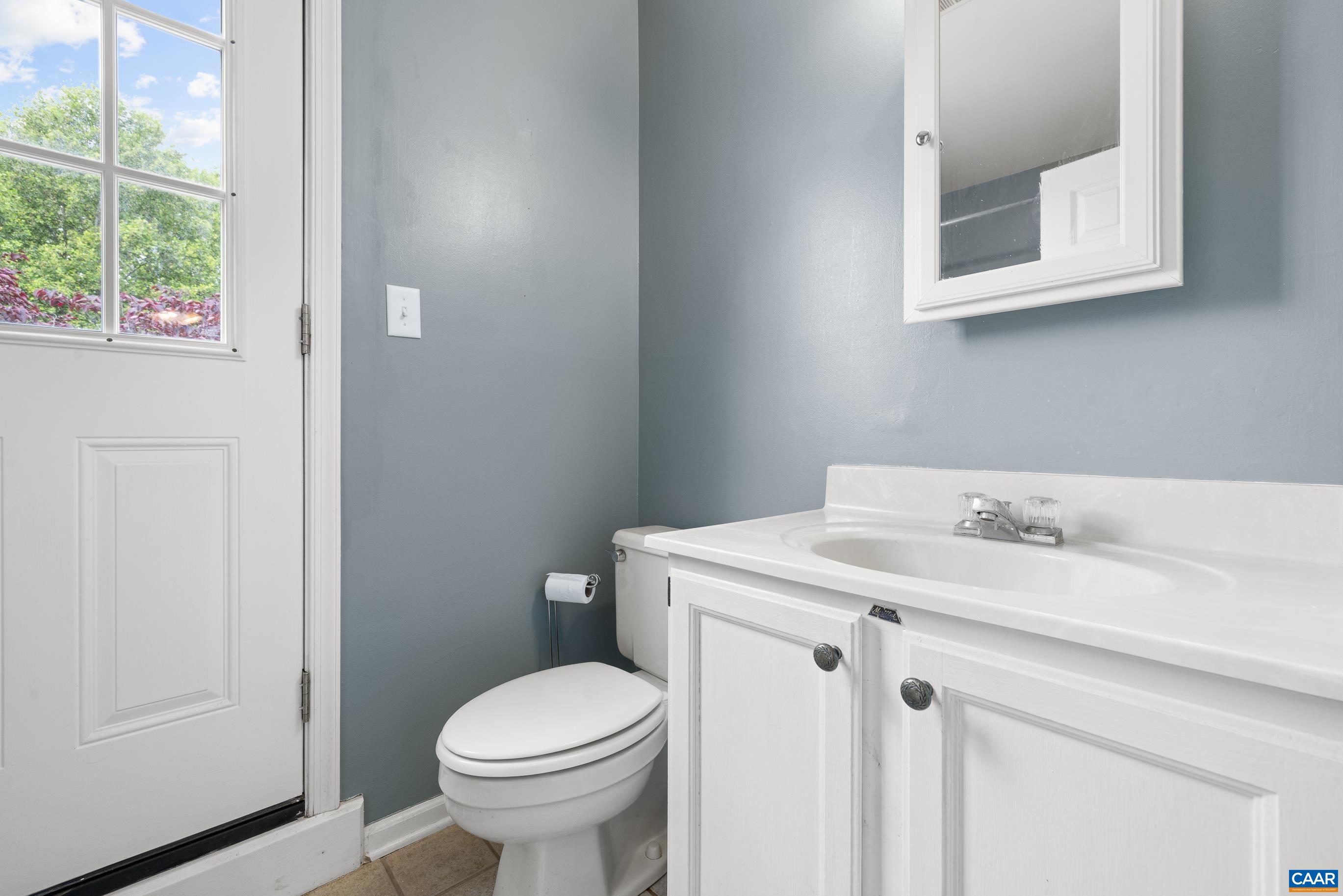 119 WESTWOOD CIR, CHARLOTTESVILLE, Virginia 22903, 3 Bedrooms Bedrooms, ,2 BathroomsBathrooms,Residential,119 WESTWOOD CIR,676883 MLS # 676883